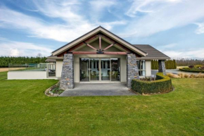 Bicton House Mt Hutt Views